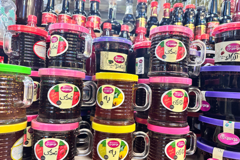 Baku Food Tour: 10+ Tastings, Tea Set & Local Spices Small group (max 10 people)
