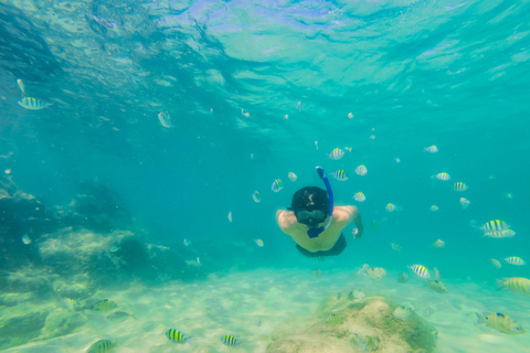 Ko Lanta: Tour unico di 4 isole a coda lunga con snorkeling e pranzoTour condiviso