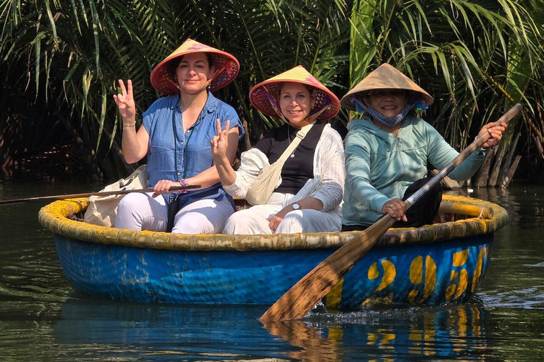 Autentiska Hoi An: Marknad, båtresa med korg och matlagningskurs