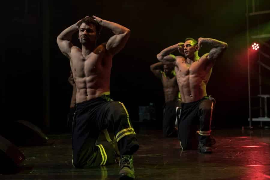 London: Forbidden Nights Männerstripshow und After-Party