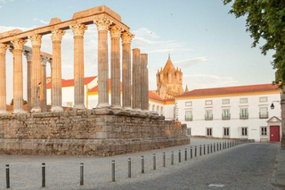 Vanuit Lissabon: een hele dag Évora en megalieten.