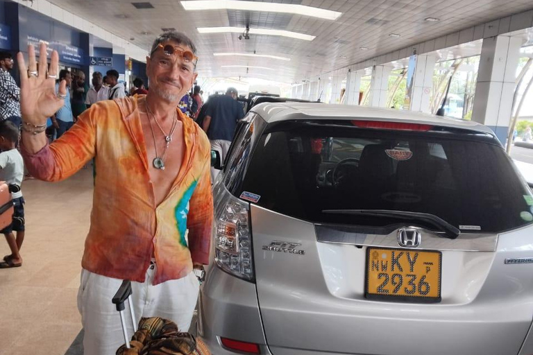Sri Lanka Private Car Charter with English Speaking Driver 10 Day Private tour with Driver