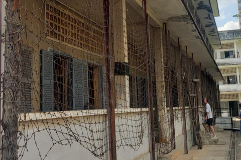 Phnom penh full day Tour full day in Phnom pen , no tour guide!