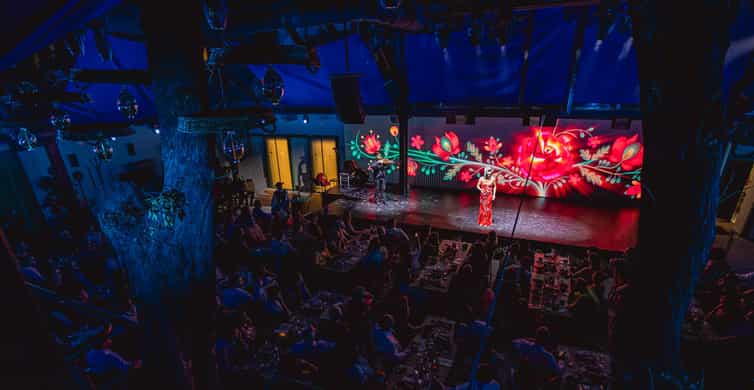 Budapest: Hungarian Dinner & Show with Unlimited Drinks photo 17