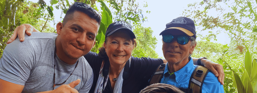 MINDO : Allons à Mindo ! Excursion d'une journée (TKTs inclus)