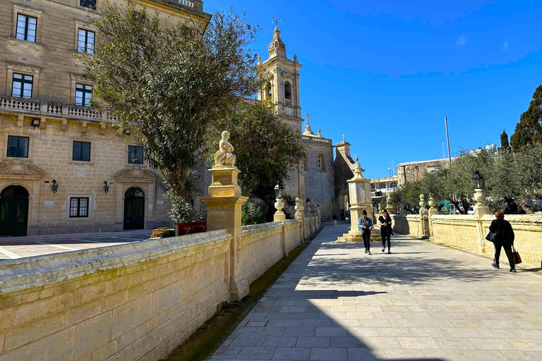 From Valletta: San Anton Palace, Rabat, and Mdina Tour