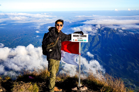 Bali/berg Agung: Privé trektocht zonsopgangZonsopgang trektocht vanaf Besakih Tempel met hotel transfer