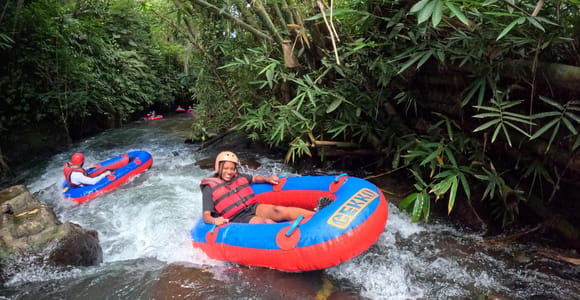 Ubud: Ubud Tubing and Rice Terrace Swing Tour