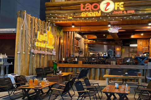 Vientiane: Guided Nightlife Tour with Street Food & Bar