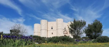 Ein Tag von Matera nach Bari, Gravina, Castel del Monte Trani