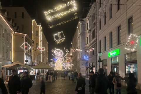 Ljubljana: Christmas Market and Lights Walking Tour