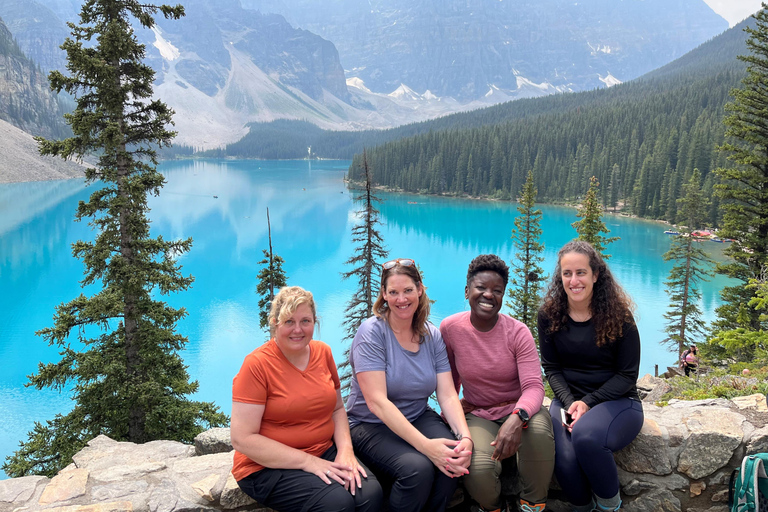 Lake Louise: Moraine & Louise Lake Half-Day Highlights Tour