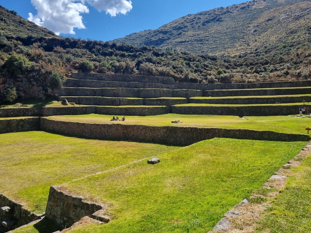 CUSCO - SOUTHERN VALLEY TOUR Tipon, Pikillaqta, Andahuaylillas