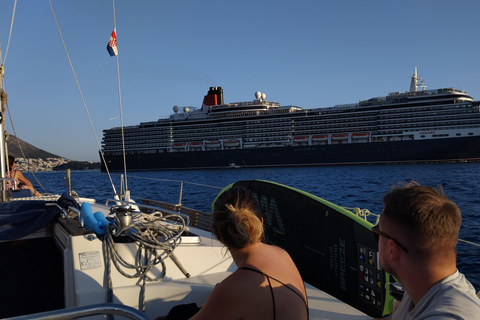 دوبروفنيك - جولة خاصة لمدة نصف يوم بالقارب الشراعي إلى جزر إلافيتي