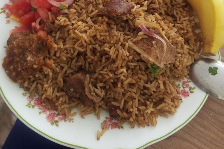 Nairobi: Market Visit and Traditional Cooking Class