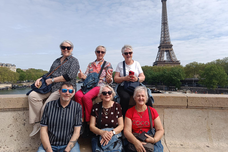 Paris Half-Day: 30+ or 15+ Sights, Eiffel, Montmartre & more Paris: See 30+ Top Sights with a Fun Guide