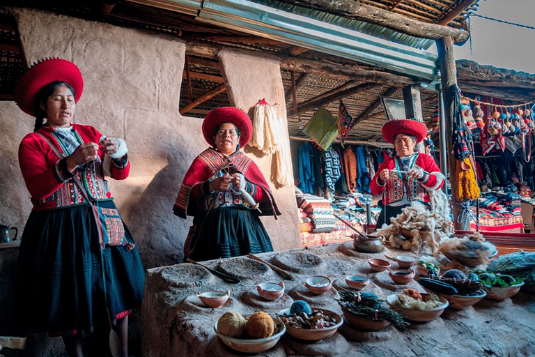 Sacred Valley Cusco: Chincheros, Maras, Moray, Ollantaytambo and Pisac.