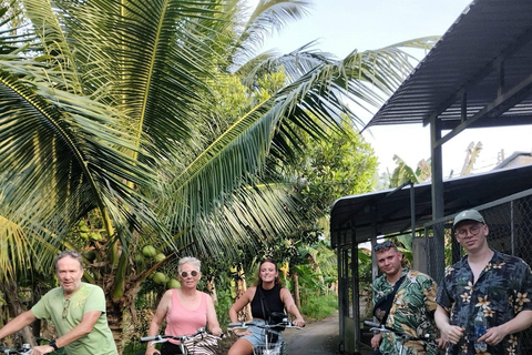 Ho Chi Minh: Can Tho Floating Market &amp; Bike Tour in ruralSmall group Floating Market and Bike Tour from Ho Chi Minh