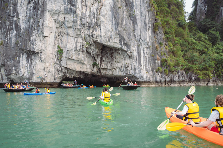 From Ninh Binh: 1 Day Ha Long Bay Deluxe CruiseDrop-off in Hanoi