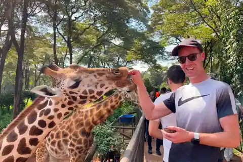 Parco Nazionale di Nairobi, Centro Giraffe Tour di mezza giornata