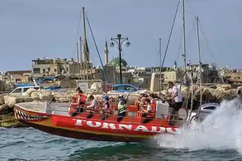 Tel Aviv: Tornado höghastighets spänningsbåt från Jaffa