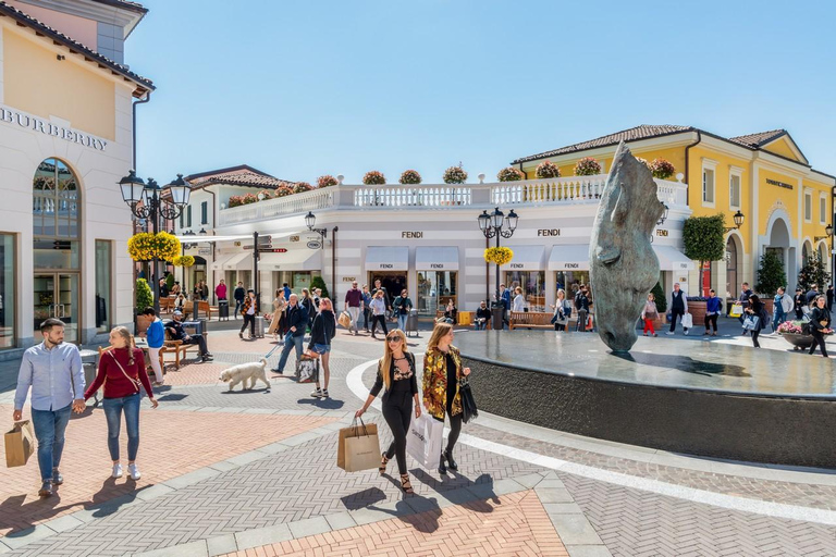 McArthurGlen Serravalle Designer Outlet: Traslado de MilãoPasse de compras fácil: Milão Piazza IV Novembre às 10:00 AM