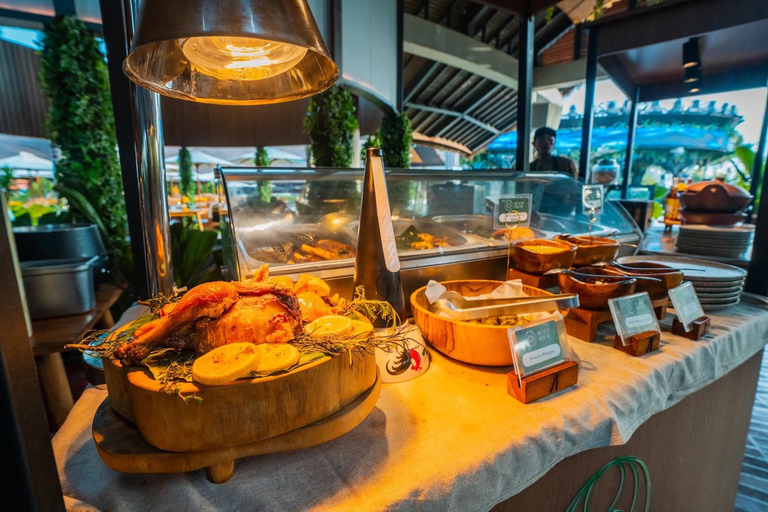 Bali/Canggu: Atlas Beach House Day Pass Full Day Pass