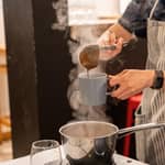 Bruges: Laboratorio di cioccolateria belga con degustazione di birra