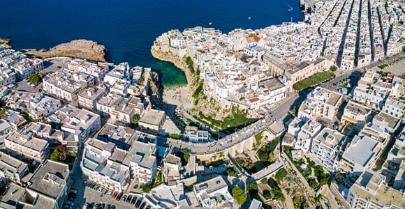 Bari: Guided Day Tour of Alberobello, Monopoli & Polignano by Private Bus