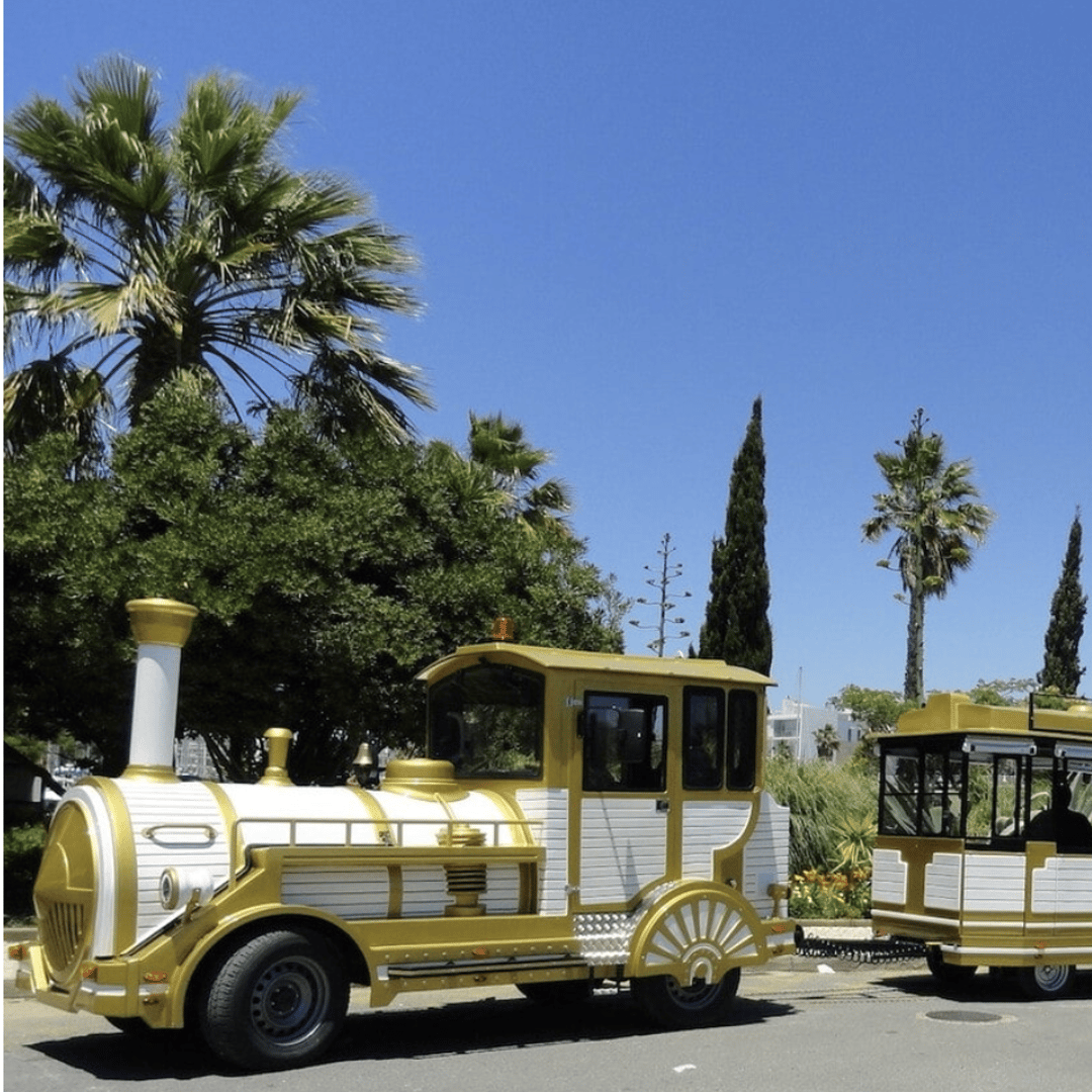 Lagos : train touristique à arrêts multiples