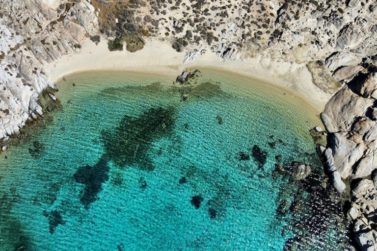 CROCIERA PRIVATA MATTUTINA SULLA COSTA MERIDIONALE DI MYKONOS O SU DELOS E RENIACROCIERA PRIVATA MATTUTINA SULLA COSTA MERIDIONALE DI MYKONOS