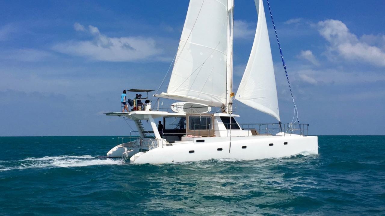 Sail Lanka Charter – 1-tägige Bootstour am Abend in Trincomalee