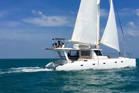 Sail Lanka Charter - Overnight Stay Cruises