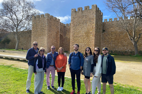 Lagos: tour guidato a piedi con Brodie dall&#039;AustraliaLagos: tour guidato a piedi con consigli locali