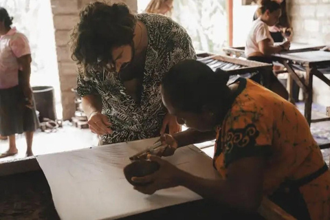 Sigiriya Batik Experience Class With Sri Lankan Artworks