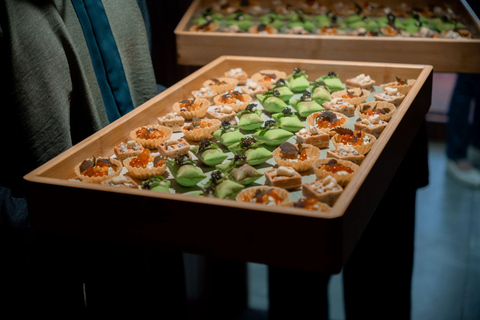 Hue Dining Tour by Dragon Boat Sunset Dining Cruise (Shared)