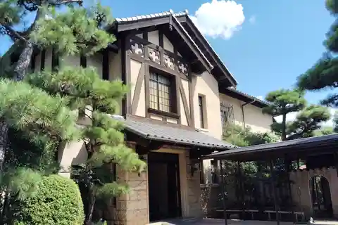 大阪：小林一三の遺産 – 近代大阪の革新者