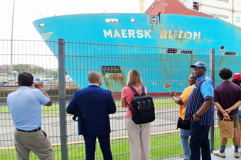Panama Canal and City Sightseeing Tour