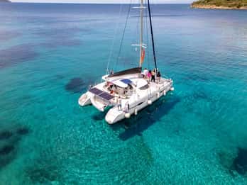 Sithonia: crociera privata in catamarano alle calette nascoste