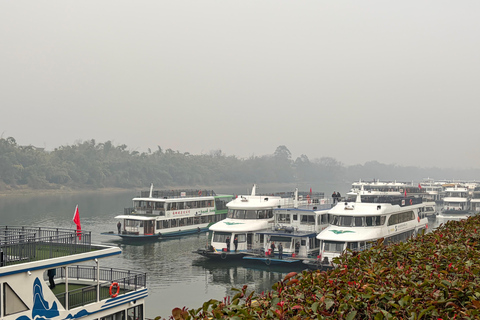 Guilin: Li River Chinese Ink-themed Cruise