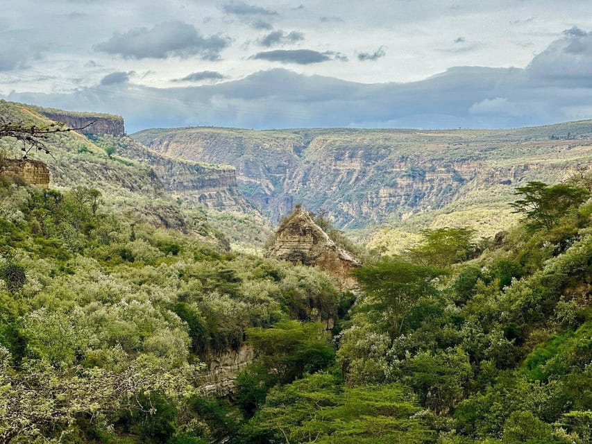 Hell's Gate National Park And Lake Naivasha Day Trip | GetYourGuide