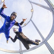 Porto/Maia: Indoor Skydiving Experience