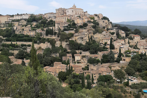 Avignon: Luberon, Gordes, and Roussillon Half-Day Tour