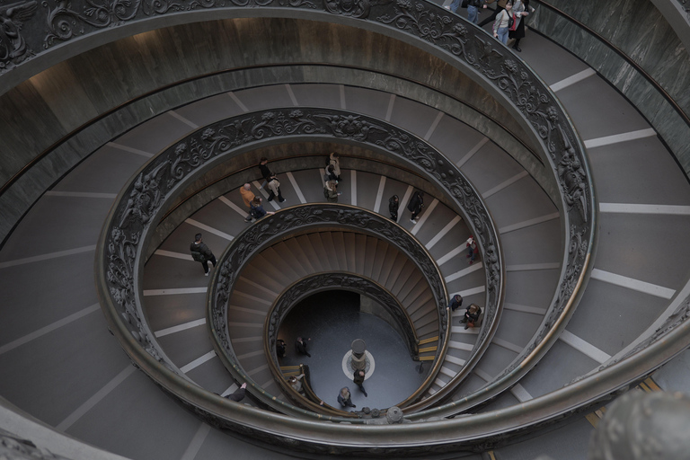 Rome: Vatican Private Tour with Direct Entry & Expert Guide Rome: Vatican Private Guided Tour with Direct Entry