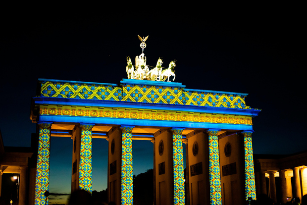 L'incantevole spettacolo dei luminari di Berlino: tour privato in auto