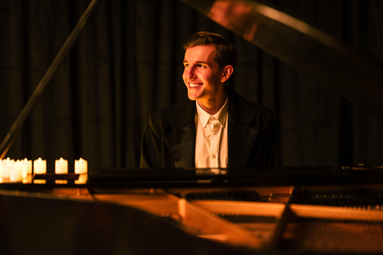 Gdańsk: Private Piano Concert with Customised Programme