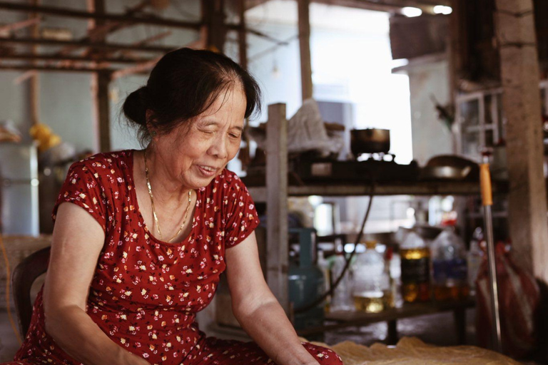 Da Nang: Rice Paper-Making in Tuy Loan Ancient Village