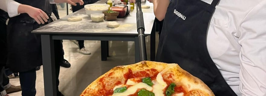 Cours de cuisine sur la pizza et le tiramisu avec dégustation de vins à Milan