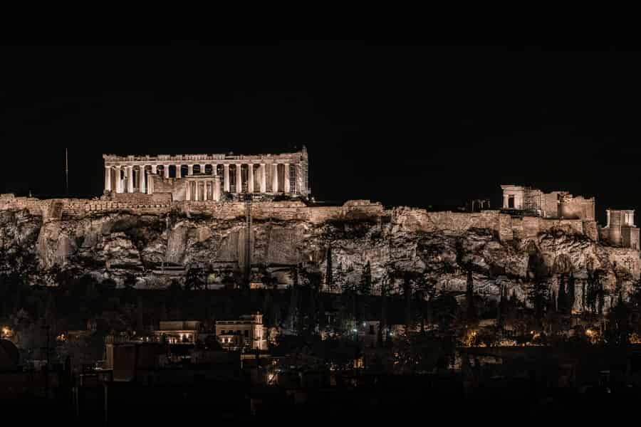 Geistertour durch Athen: Mystische Ruinen und alte Legenden. Foto: GetYourGuide Geistertour durch Athen: Mystische Ruinen und alte Legenden. Foto: GetYourGuide