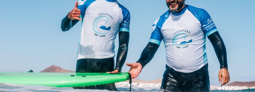 Lanzarote - Famara : Cours de surf pour tous les âges et niveaux